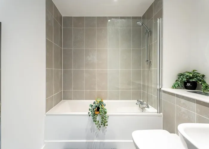 דירה Luxury Penthouse - Prestigious Location *